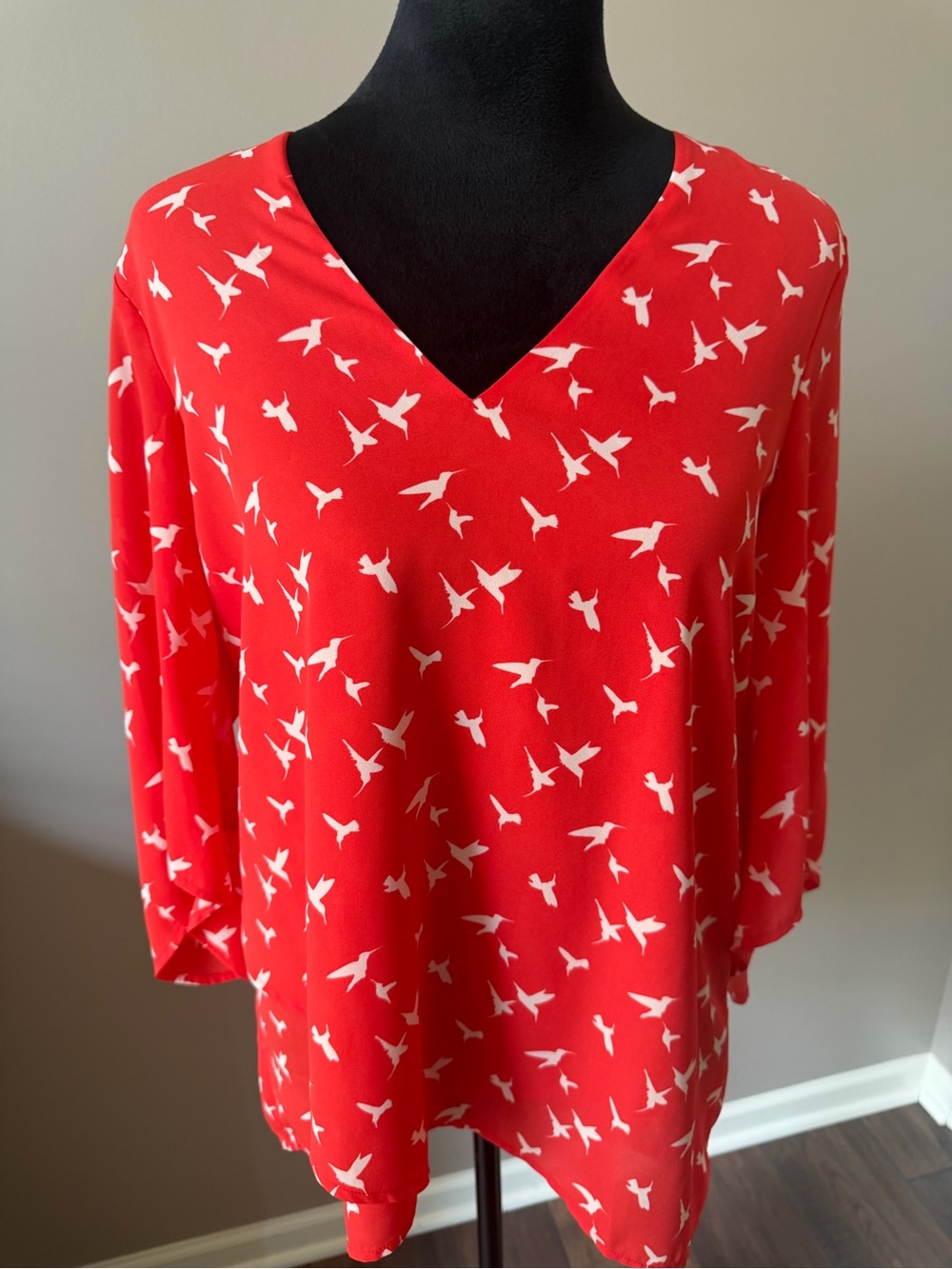 Karen Kane Red V-Neck Bird Print Blouse 3/4 Sleeves Small